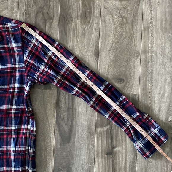 Women’s Uniqlo flannel - blue, red, white - Picture 10 of 10